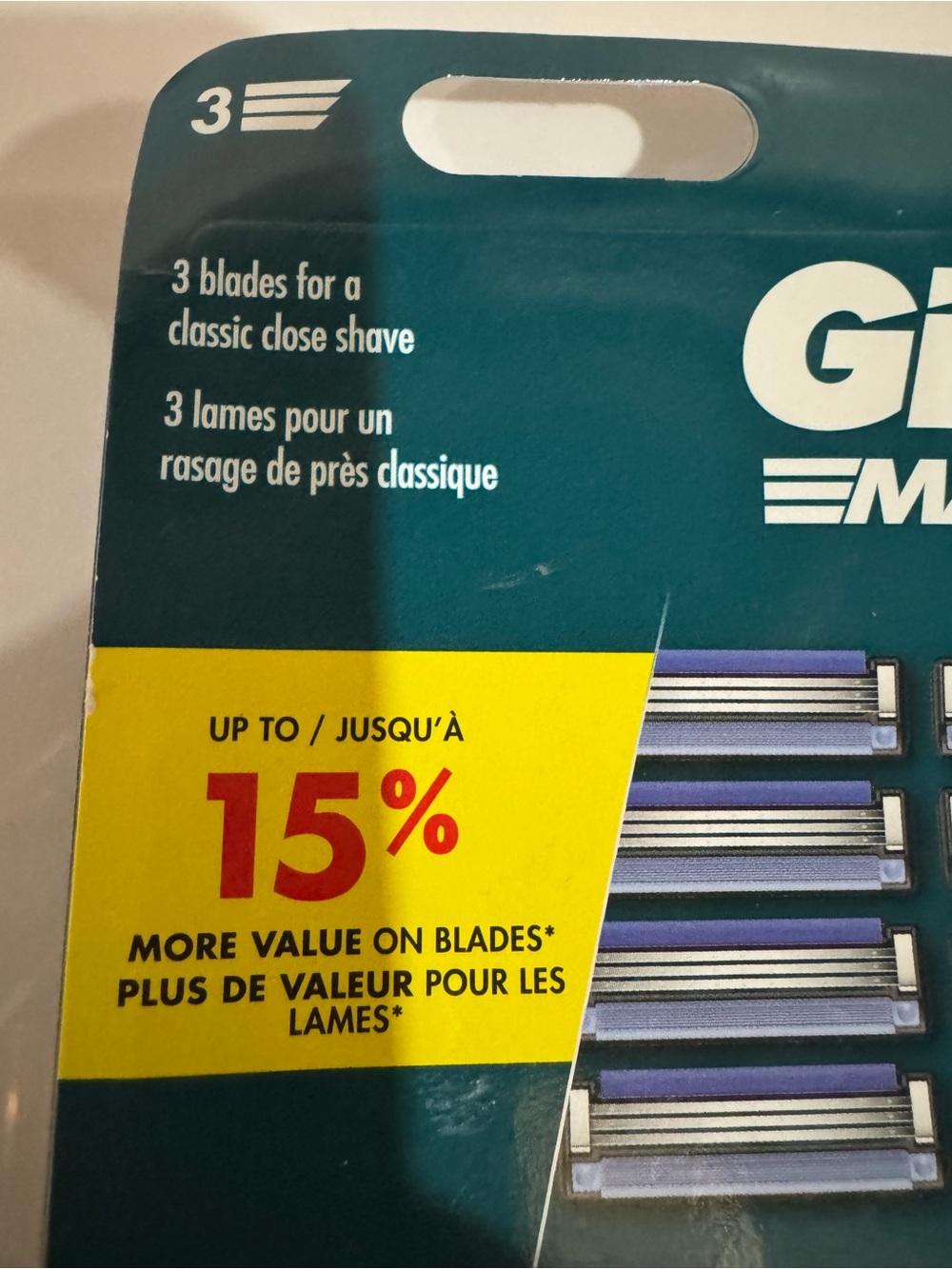 Gillette Mach3 Replacement Razor Cartridges - Blue - Picture 4 of 4